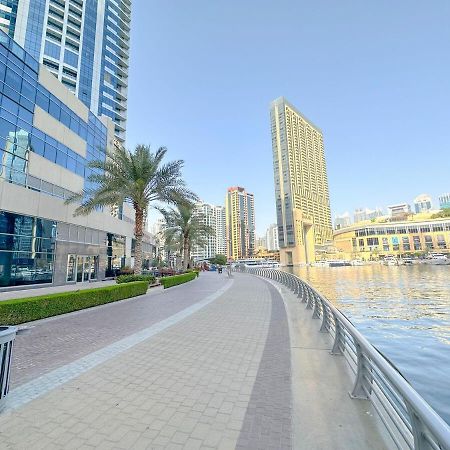 Aws Holiday Homes - Prime Apartment Near The Beach Dubaj Kültér fotó