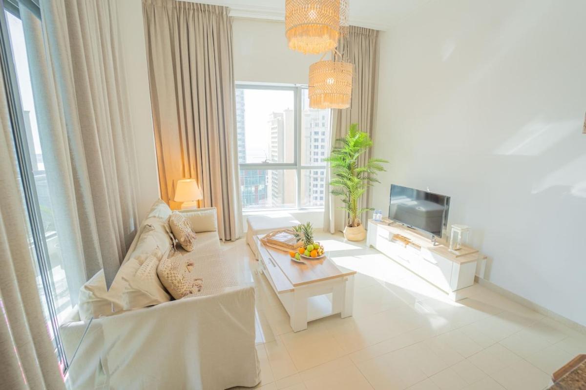 Aws Holiday Homes - Prime Apartment Near The Beach Dubaj Kültér fotó